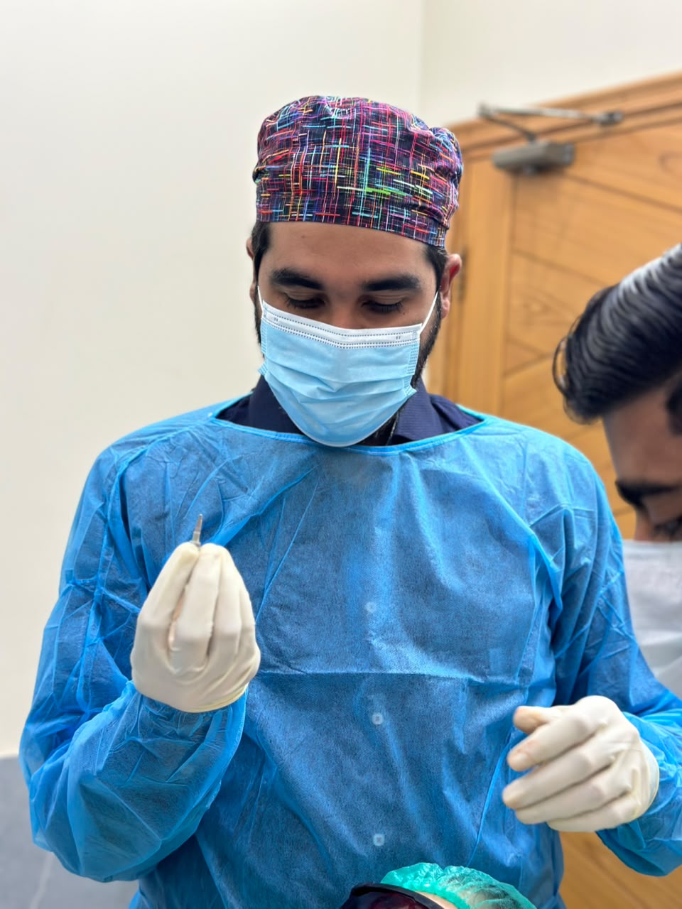 Dr. Zawar